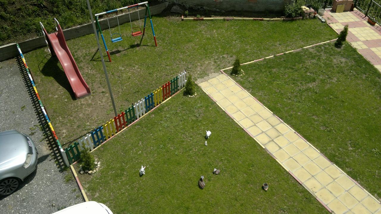 Family Hotel Panorama Sŭrnitsa Exteriör bild
